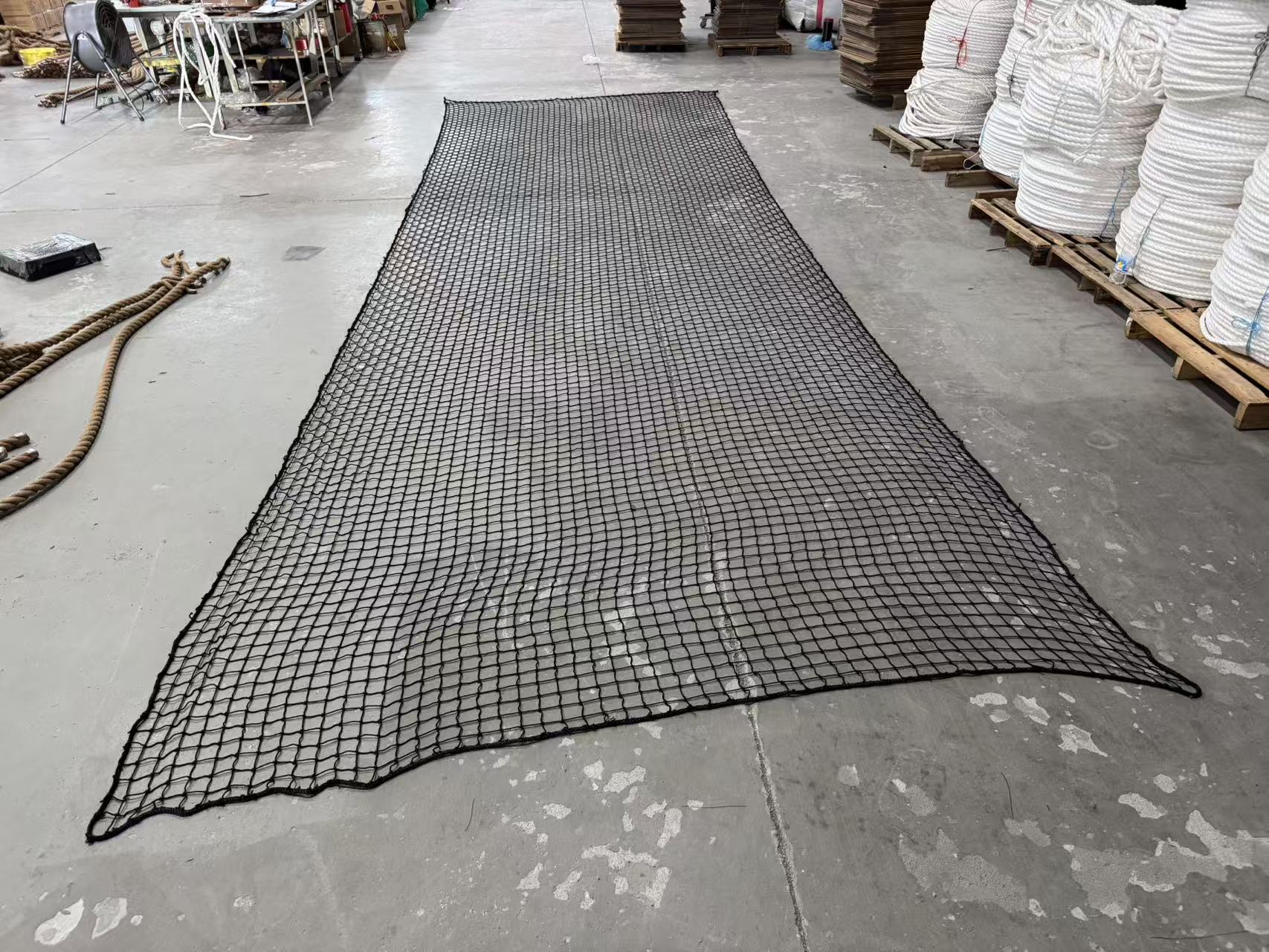 Pallet Rack Netting Close-up Details