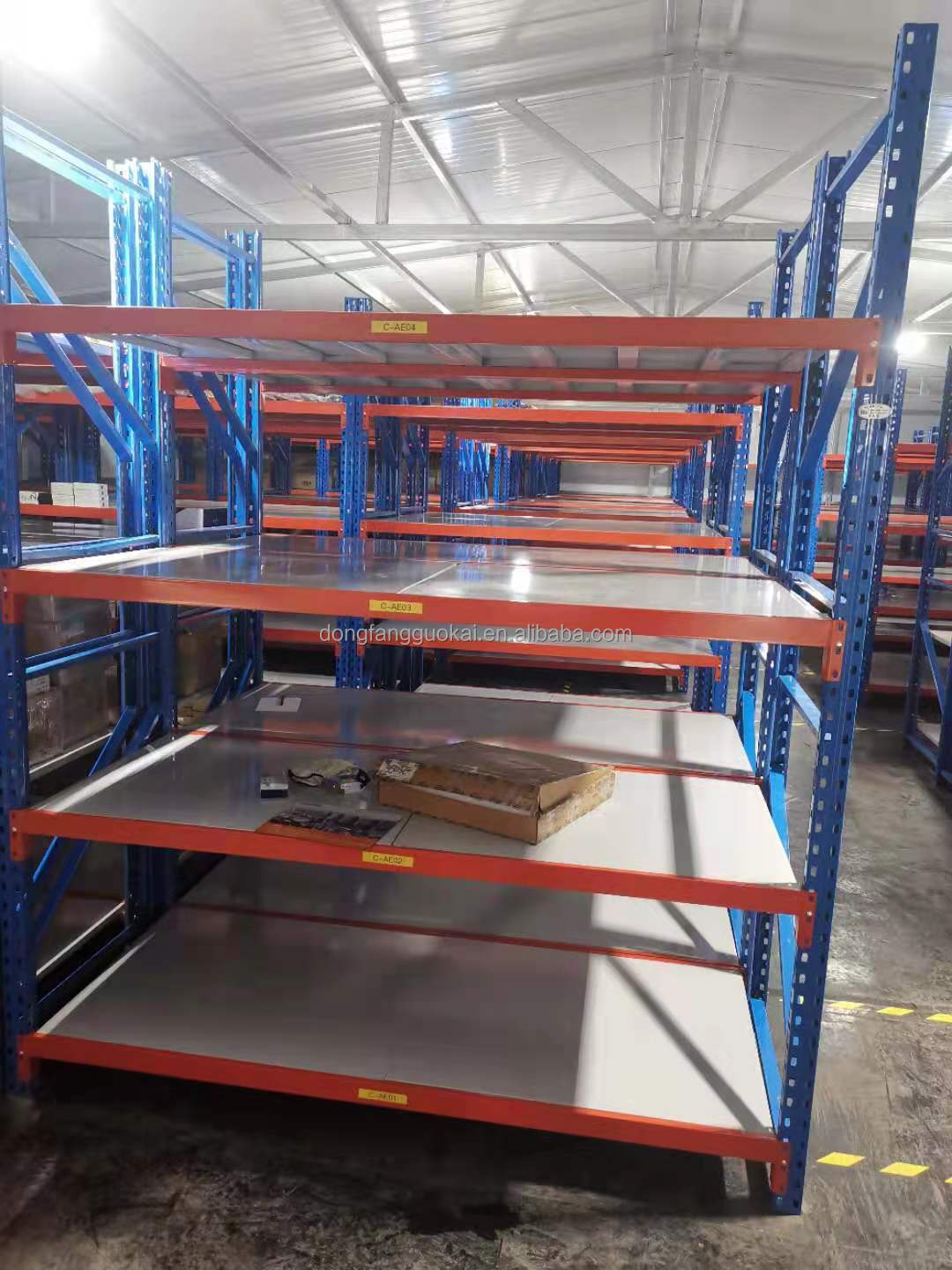 Steel Corrosion Protection Multi-Level Boltless Warehouse Storage Racks for Store Room