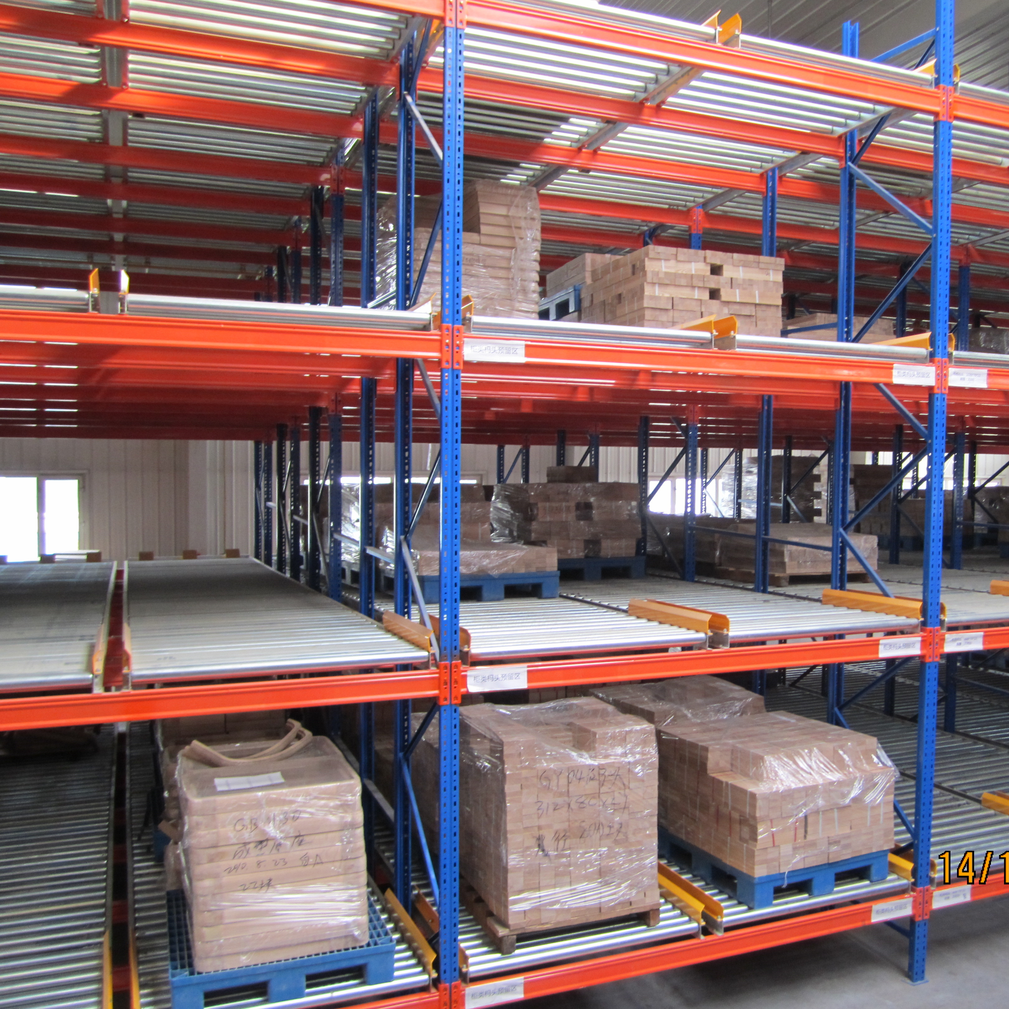 Warehouse High Density Gravity Roller Pallet Flow Racking