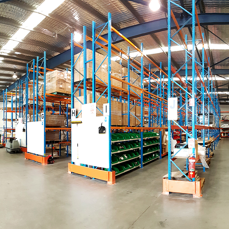 Best Selling Customized Warehouse Drive in Rack Steel Pallet Racking System Heavy Duty Industrial Warehouse Steel Rack