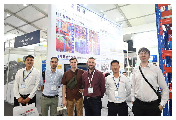 Exhibition Photo 6