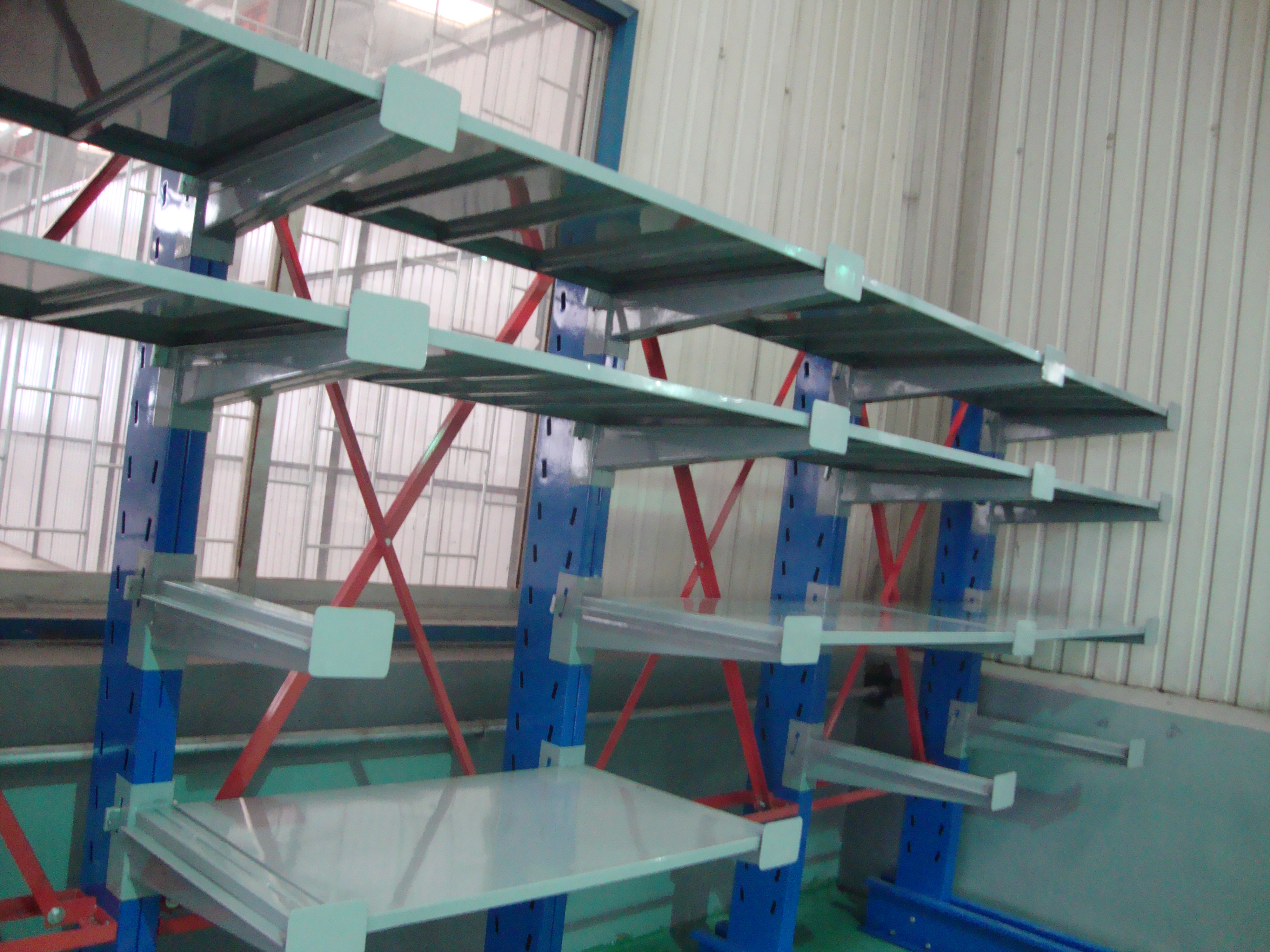 Warehouse Heavy Duty Industrial Cantilever Rack