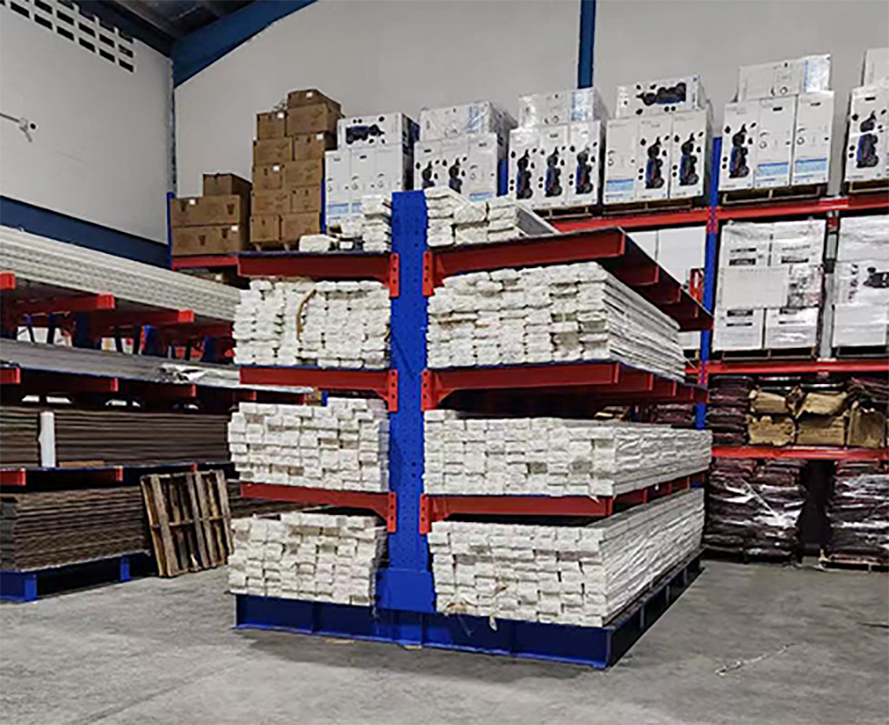 Wholesale Heavy Beam Style Drive-Through Iron Metal Mezzanine Racks ESD Protection Powder Coated Finish For Warehouse Storage