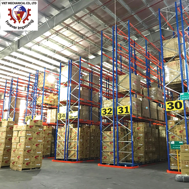 Shelving Rack High Bay Industrial Shelves Narrow Aisle Heavy Duty Metal Corrosion Protection VNA Racking System 24-Month