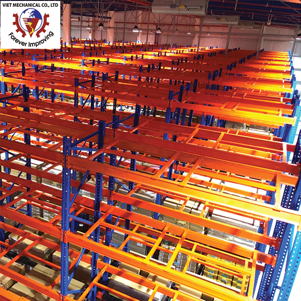 Shelving Rack High Bay Industrial Shelves Narrow Aisle Heavy Duty Metal Corrosion Protection VNA Racking System 24-Month