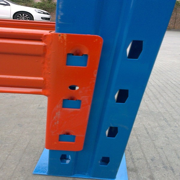 Drive-in Rack Guide Rail