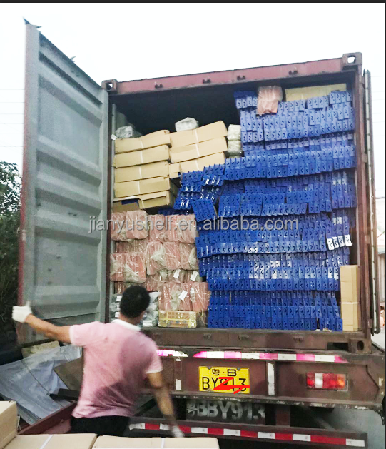 Container logistics delivery 3
