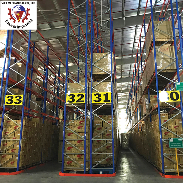 Shelving Rack High Bay Industrial Shelves Narrow Aisle Heavy Duty Metal Corrosion Protection VNA Racking System 24-Month