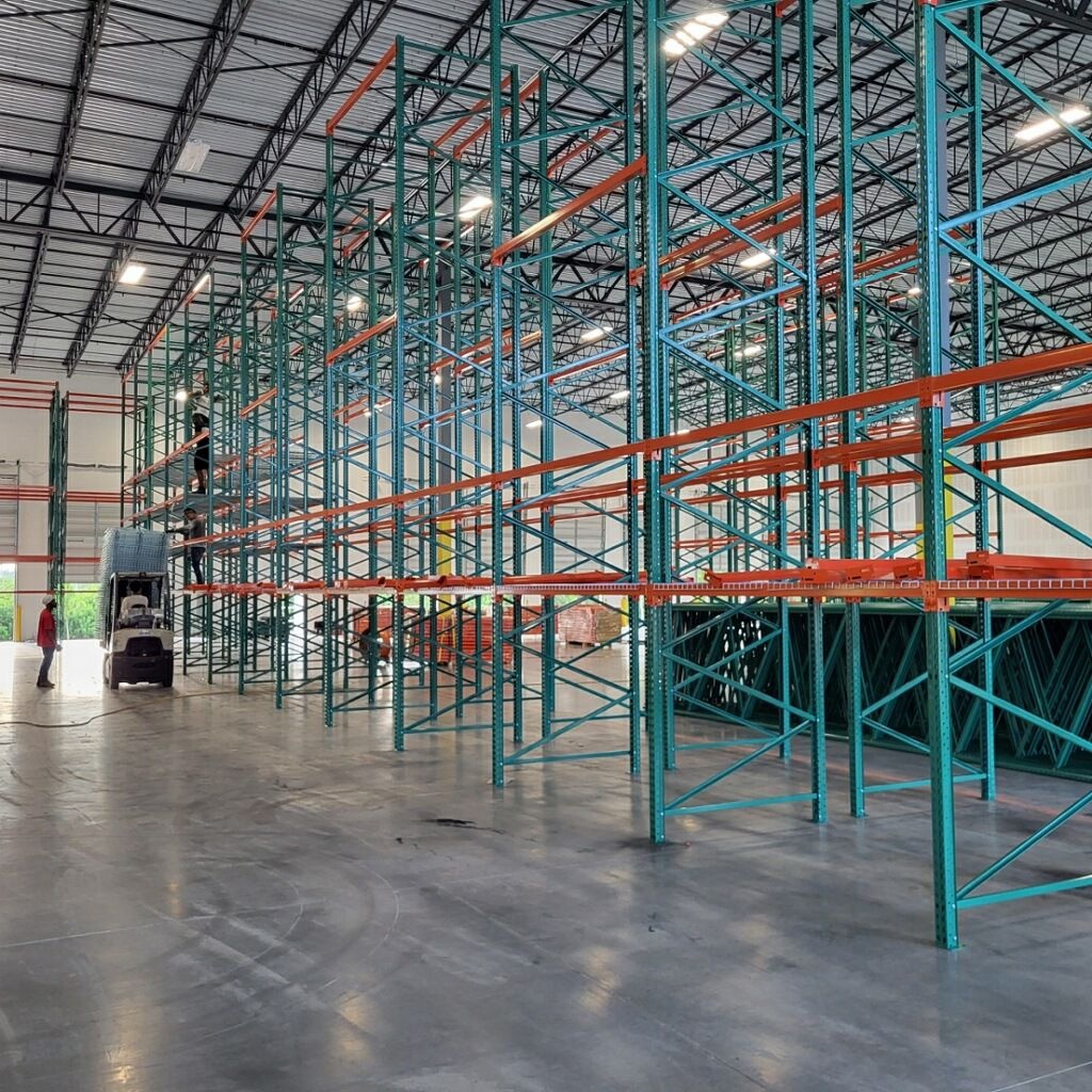 US Teardrop Pallet Racking Q235B Steel Heavy Duty Adjustable Warehouse Storage Shelving Galvanized Powder Coated Outdoor
