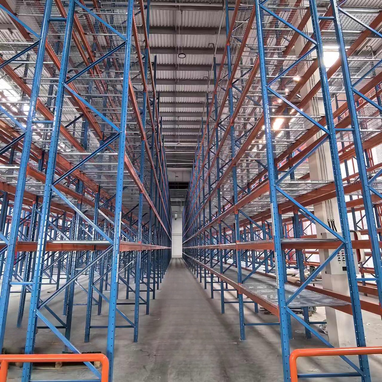 Stacking Pallet Units
